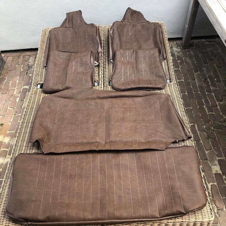 VW Beetle NOS 70-72 Stoelbekleding set vierkantgeweven, Auto diversen, Auto-accessoires, Zo goed als nieuw, Ophalen of Verzenden