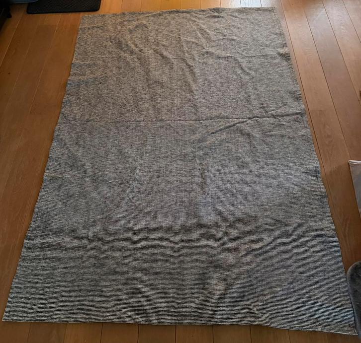 Zwart/wit Vloerkleed 155cmx220, Huis en Inrichting, Stoffering | Tapijten en Kleden, Zo goed als nieuw, 100 tot 150 cm, 200 cm of meer