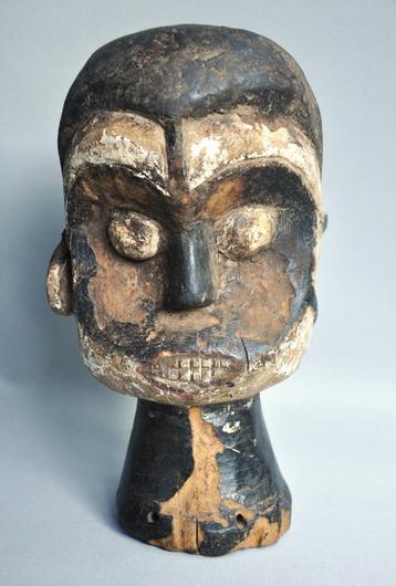 Hoofdmasker van de IBO, Nigeria, 1960-70 beschikbaar voor biedingen