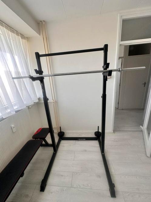 Squatrack/trainingstation, bench, halterstang incl gewichten, Sport en Fitness, Fitnessmaterialen, Zo goed als nieuw, Oprekstang