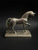Zwaar Metalen Paard in Galop, Antiek en Kunst, Ophalen of Verzenden