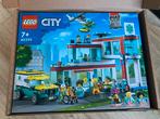 Lego City Ziekenhuis 60330 - Nieuw!, Kinderen en Baby's, Speelgoed | Duplo en Lego, Ophalen of Verzenden, Nieuw, Complete set