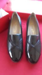 Dames schoenen, Schoenen met lage hakken, Bruin, Nieuw, Ophalen of Verzenden