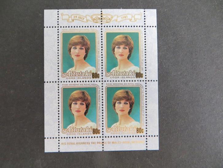A01181: Aitutaki     blok, Postzegels en Munten, Postzegels | Oceanië, Ophalen of Verzenden