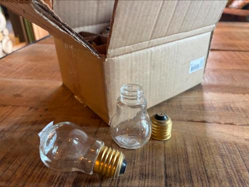 Vaasjes klein, Huis en Inrichting, Woonaccessoires | Overige, Verzenden