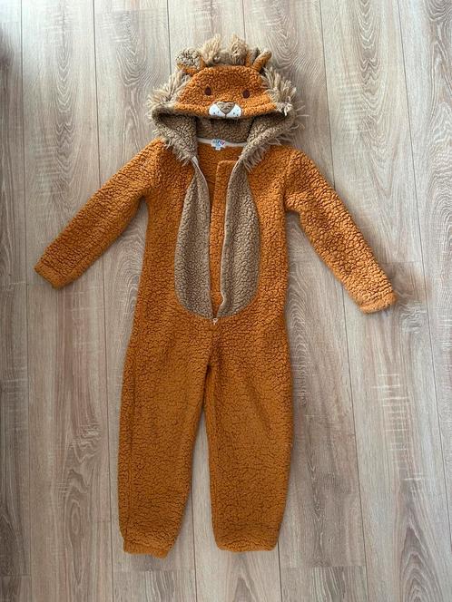 Leeuwen onesie heel warm en schattig ongeveer maat 122-128, Kinderen en Baby's, Carnavalskleding en Verkleedspullen, Gebruikt