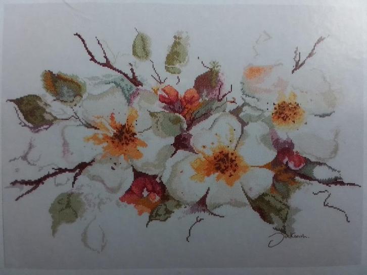 Lanarte Borduurpakket 'Apple Blossom', Hobby en Vrije tijd, Borduren en Borduurmachines, Nieuw, Borduurpakket, Ophalen of Verzenden