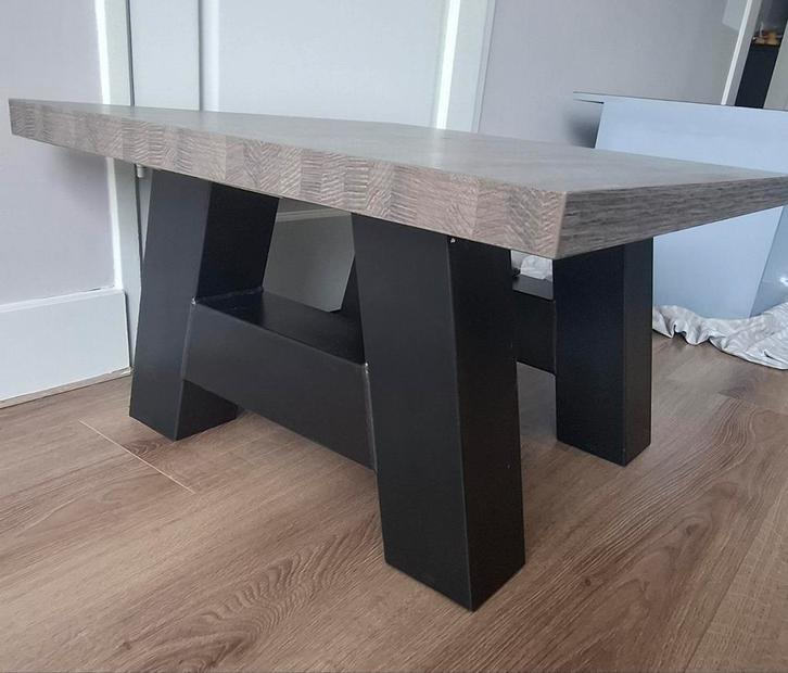 Bijzettafel/ salontafel, Huis en Inrichting, Tafels | Bijzettafels, Gebruikt, Vierkant, 60 cm of meer, 55 tot 75 cm, Hout, Ophalen