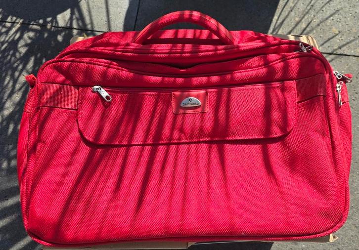 Samsonite werk/akte/laptop/opzettas, Computers en Software, Laptoptassen, Zo goed als nieuw, Trolleytas, 17 inch of meer, Ophalen of Verzenden