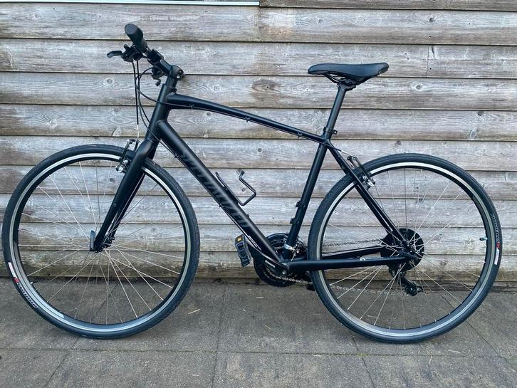 Specialized Sirrus Urban Bike - Hybride fiets, Fietsen en Brommers, Fietsen | Heren | Sportfietsen en Toerfietsen, Zo goed als nieuw