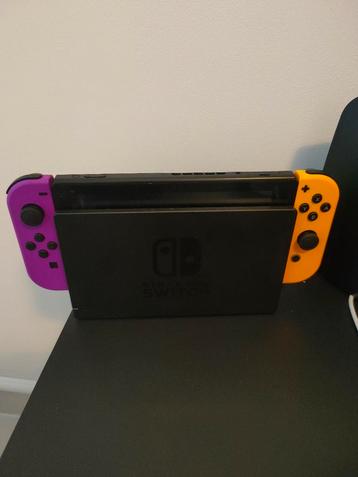 Nintendo Switch met games en bijbehorende kabels beschikbaar voor biedingen