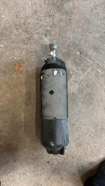 Duikfles 10 ltr 200 bar met DIN aansluiting. beschikbaar voor biedingen