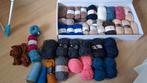 40 bollen garen, wol, meest acryl,, Ophalen of Verzenden, Zo goed als nieuw, Breien of Haken, Wol of Garen