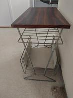 Vintage Bijzettafel met Tijdschriftenrek, Minder dan 45 cm, Minder dan 55 cm, Gebruikt, Vintage