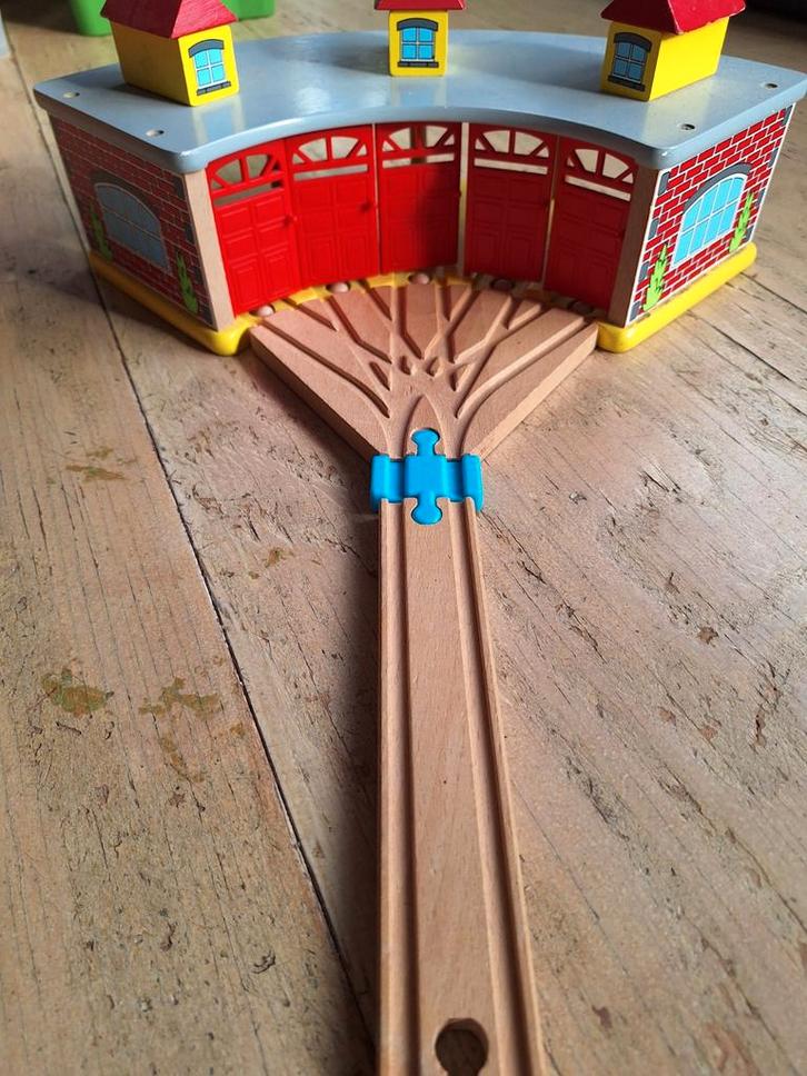 Ikea Houten Treinbaan + Brio Onderdelen, Kinderen en Baby's, Speelgoed | Overig, Gebruikt, Jongen of Meisje, Ophalen of Verzenden