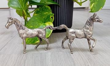 Plated Metal Horse Ornament set van 2 beschikbaar voor biedingen