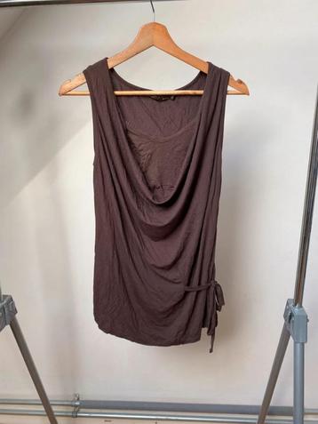 Supertrash top beschikbaar voor biedingen