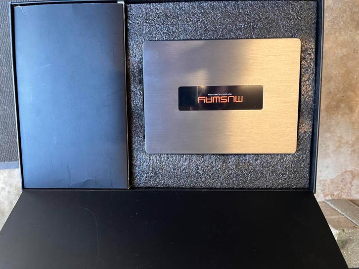 Dsp versterker Musway M4+ v3, Auto diversen, Autospeakers, Zo goed als nieuw, Ophalen of Verzenden
