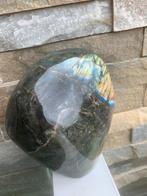 Labradoriet Steen - Prachtige Kleuren!, Verzamelen, Mineralen en Fossielen, Ophalen of Verzenden