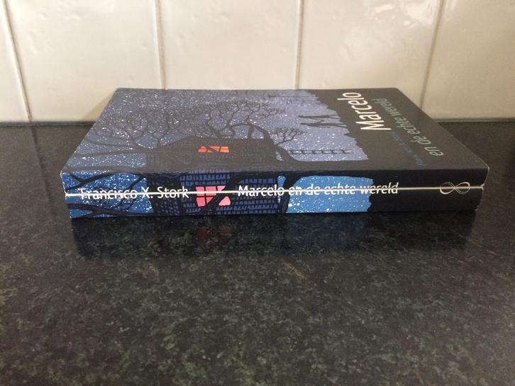 Marcello en de echte wereld Francisco X. Stork - Compleet, Boeken, Literatuur, Zo goed als nieuw, Ophalen of Verzenden