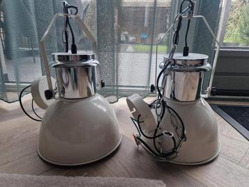 Leuke hanglampen beschikbaar voor biedingen