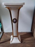 Elegante witte sokkel / plantenstandaard, 50 tot 75 cm, Wit, Aardewerk of Porselein, Ophalen of Verzenden