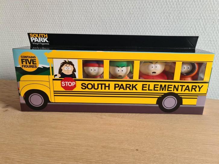 Nieuw! South Park figures (5 delig) in schoolbus, Verzamelen, Poppetjes en Figuurtjes, Nieuw, Ophalen of Verzenden