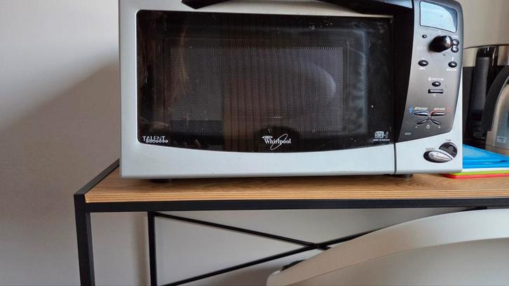 Combi Magnetron - Whirlpool MT237, Witgoed en Apparatuur, Magnetrons, Gebruikt, Vrijstaand, Combimagnetron, Grill, Hete lucht