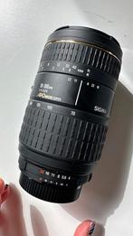 Nikon lens Sigma macro 70-300 mm, Audio, Tv en Foto, Fotografie | Lenzen en Objectieven, Ophalen of Verzenden, Zo goed als nieuw