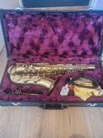 Alto saxofoon, Muziek en Instrumenten, Blaasinstrumenten | Saxofoons, Ophalen, Zo goed als nieuw, Alt, Met koffer