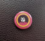 Pinkpop - 25 mm button/speld/pin - Roze/Geel, Ophalen of Verzenden, Nieuw, Overige onderwerpen