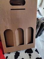 2 dozen met speciale vorm  3 deurtjes onderkant, Ophalen of Verzenden, Gebruikt, Knutselwerk