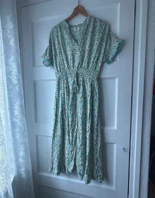 Maxi lange romantisch lichtgroen liberty gebloemde jurk m, Kleding | Dames, Jurken, Zo goed als nieuw, Maat 38/40 (M), Groen, Onder de knie