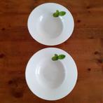 2 Pastaborden, Huis en Inrichting, Keuken | Servies, Ophalen, Nieuw, Aardewerk, Overige stijlen