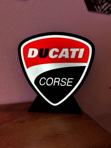 Ducati Lightbox - Perfect voor de Fan! beschikbaar voor biedingen