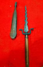 Antieke Tombak Speer Naga Kembar 11 Luk Beras Wutah SVD90, Antiek en Kunst, Kunst | Niet-Westerse kunst, Verzenden