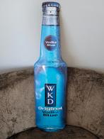 WKD vodka blue reclamebord / wodka blue, Ophalen of Verzenden, Gebruikt, Reclamebord