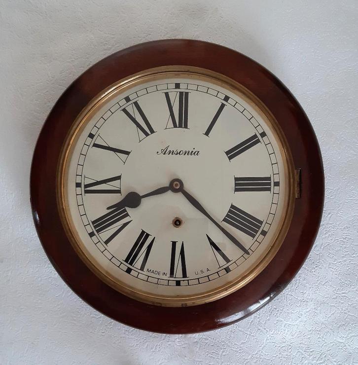 ANSONIA SCHOOLKLOK 1860, Antiek en Kunst, Antiek | Klokken, Ophalen of Verzenden