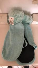Nieuwe wanten kleur pastelgroen met bontmanchet, Ophalen of Verzenden, Nieuw, Sjaal