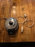 Kniepertjes ijzer Komet, Ophalen