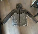 Nike Tech Fleece Set Maat L, Ophalen of Verzenden, Gedragen, Maat 52/54 (L), Grijs