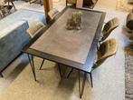 Eetkamertafel MUST LIVING Inside Out van €1499 NU €749,50, Ophalen, Overige materialen, Nieuw, 50 tot 100 cm