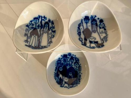 Vintage 3 Noors Porsgrund Schaaltje ‘The Old Story’ Odegaard, Huis en Inrichting, Woonaccessoires | Schalen en Manden, Zo goed als nieuw