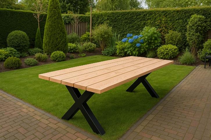 Douglas tuintafel met stalen X poot, Tuin en Terras, Tuintafels, Nieuw, Rechthoekig, Hout, Ophalen