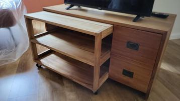Teakhouten TV kastje