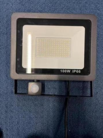 NIEUW! Risemart led Flood light energie besparend €18,99 beschikbaar voor biedingen