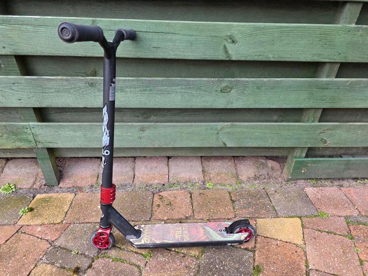 Stuntstep 10 tot 13 jaar, Fietsen en Brommers, Steps, Gebruikt, Gewone step, Ophalen