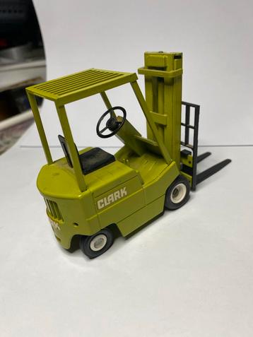 Clark Heftruck Model - Vaste Prijs voor Liefhebber beschikbaar voor biedingen