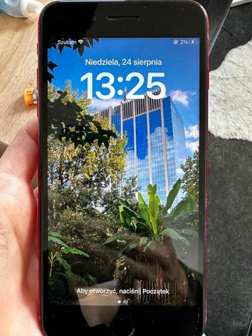 iPhone 8 Plus Rood - Goede Staat 64g beschikbaar voor biedingen