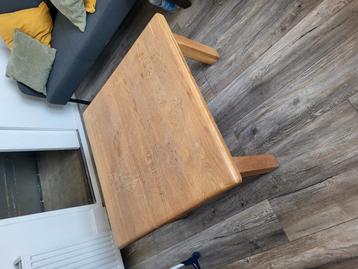 Salontafel beschikbaar voor biedingen